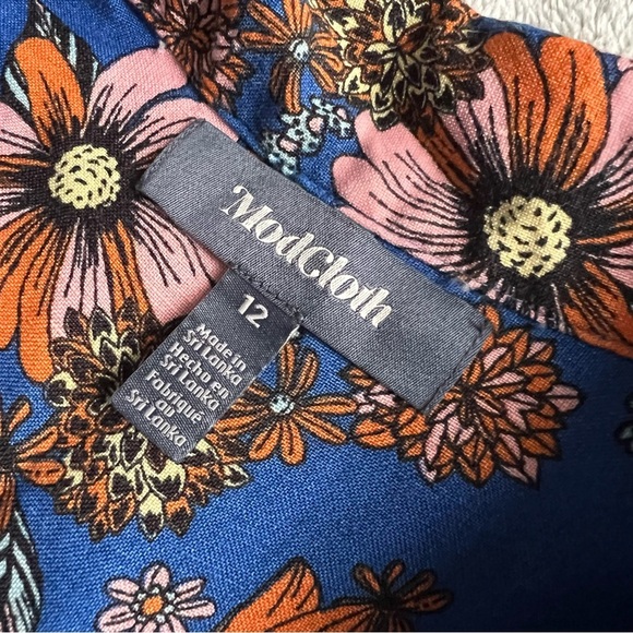 Modcloth Summer Camp Solstice Button Romper Sapphire Blue Floral Sz 12 - Picture 3 of 16